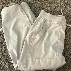 tan lulu lemon pants